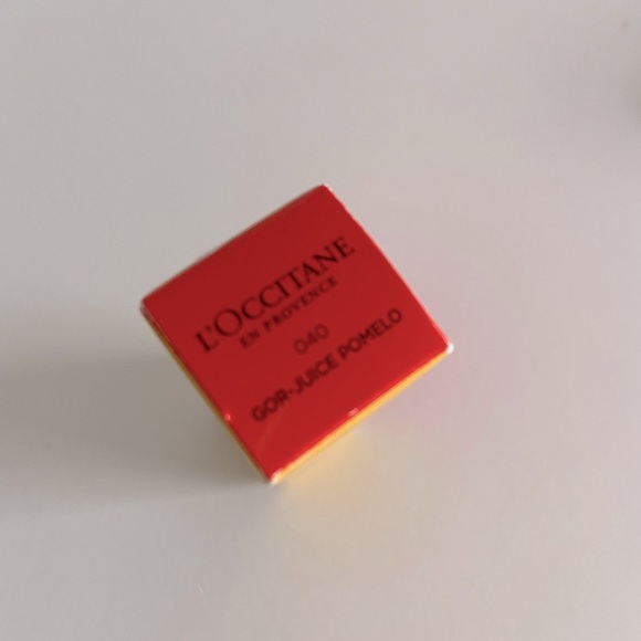 L’Occitane Fruity Lipstick - gor-juice pomelo 040 - Picture 2 of 2